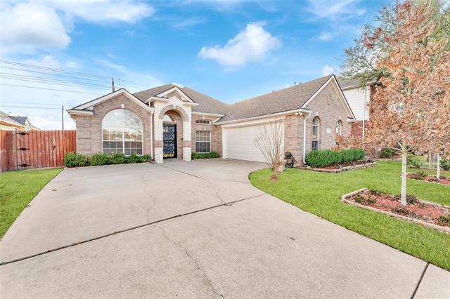 Building Photo - 817 Redbud Dr