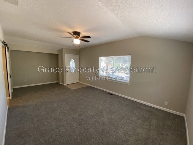 Building Photo - 636 Tennyson St