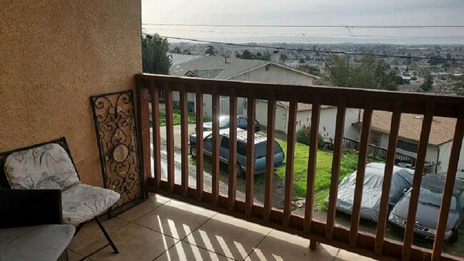 Building Photo - 9028 Burr St