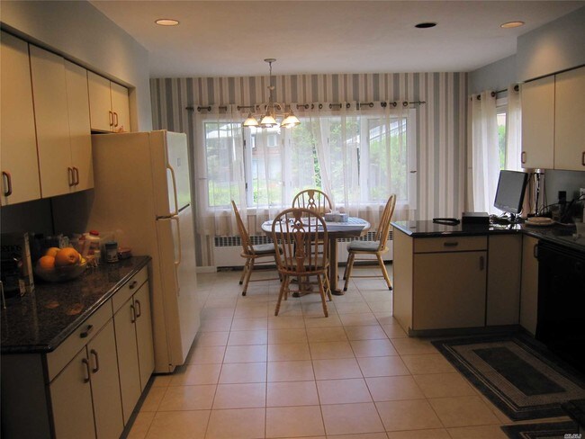 Foto del edificio - 7 Poplar Ct