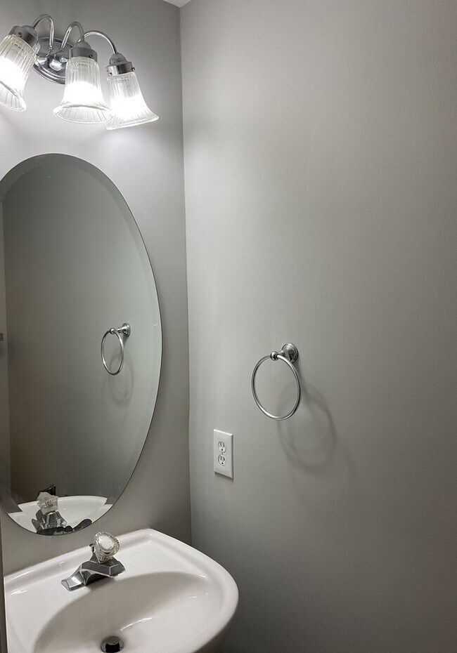 2001 Cramerton Village Dr, Cramerton, NC 28032 Townhome Rentals in