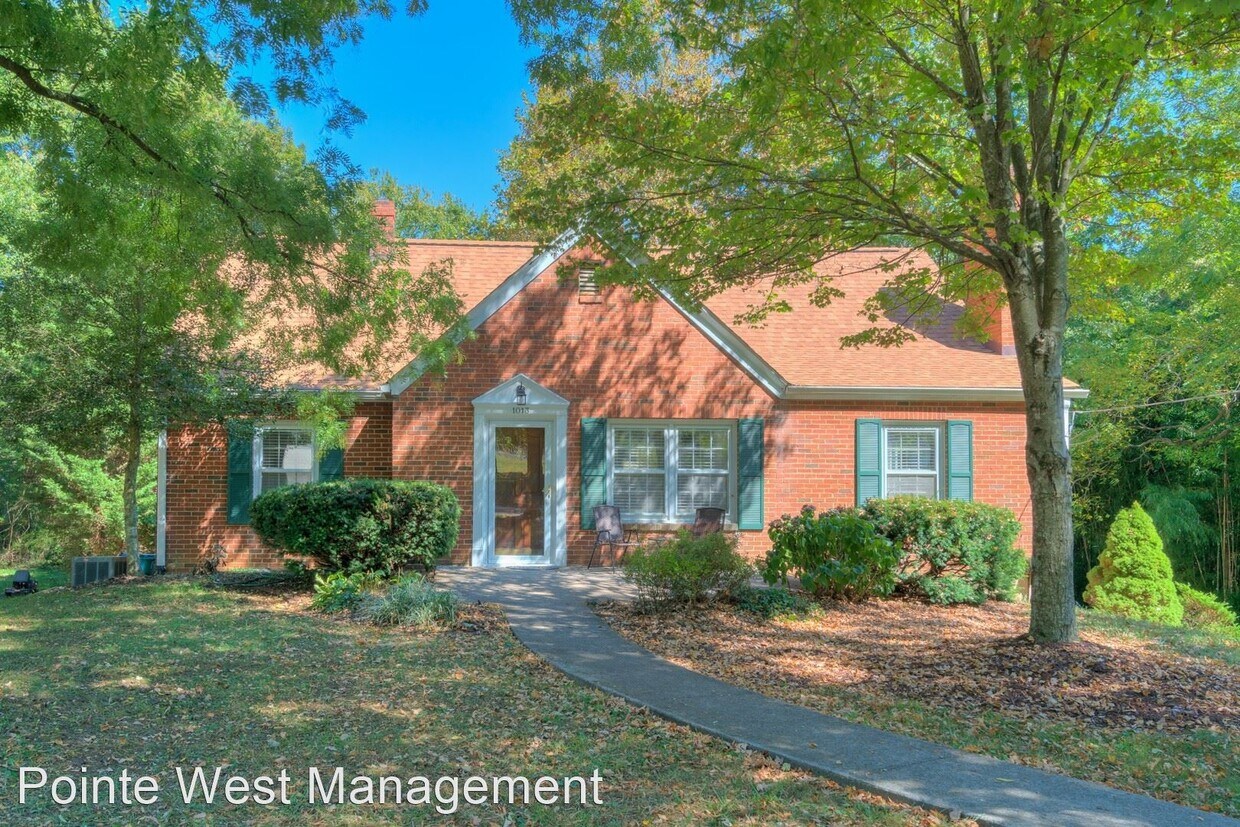 Primary Photo - 4 br, 2 bath House - 1013 Draper Road - House