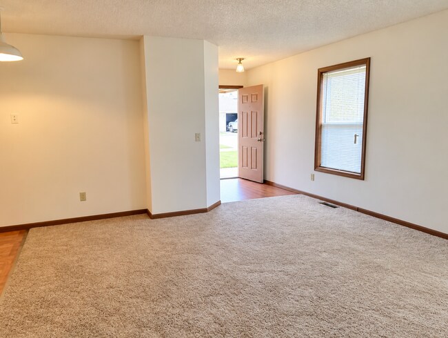 Building Photo - 3405 E Lomita St