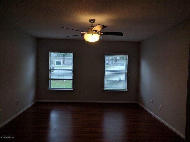 Building Photo - 12107 Grand Lakes Dr