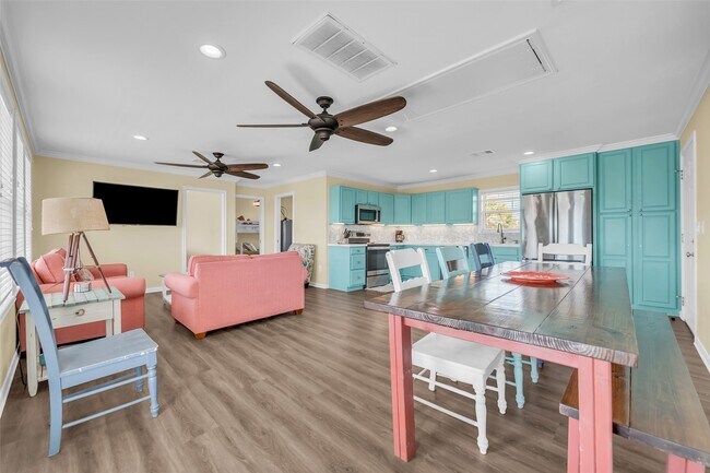 Foto del edificio - 610 Surf Dr