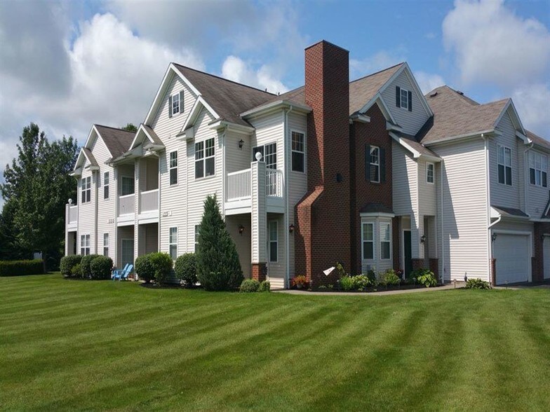 Webster Green Apartment Homes Rentals Webster, NY