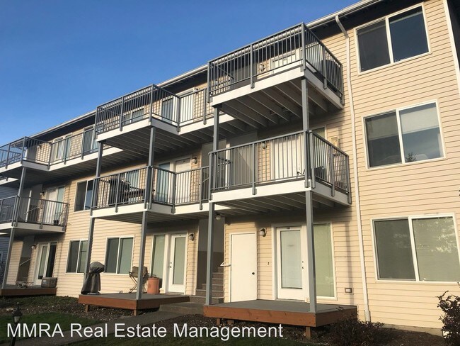 Foto del edificio - 2818-2818 W Maplewood Ave