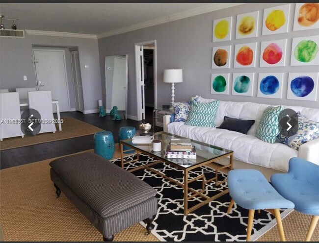 Foto del edificio - 780 NE 69th St