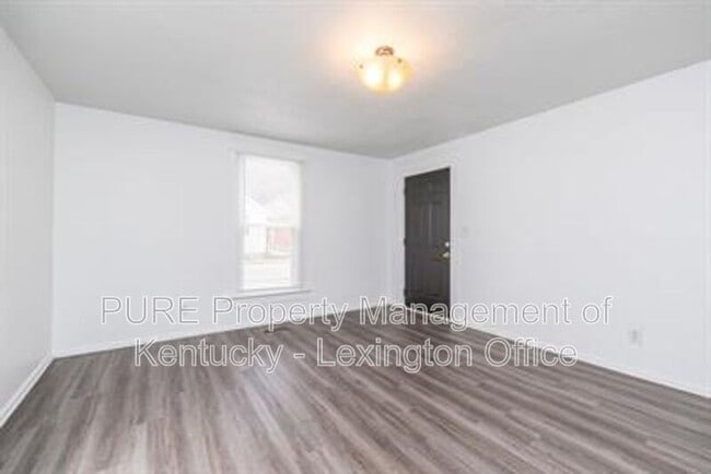 Building Photo - 357 Wallace Ave