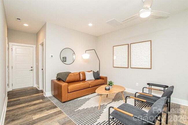 Foto del edificio - 1134 E 36th St