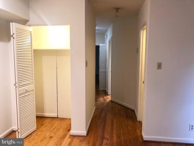 Foto del edificio - 3101 P St NW