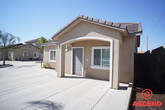 Building Photo - 8300 Grandy St