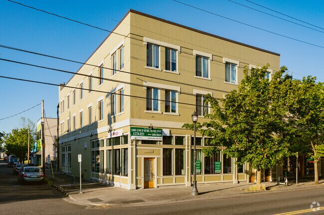 Foto del edificio - Campus Apartments