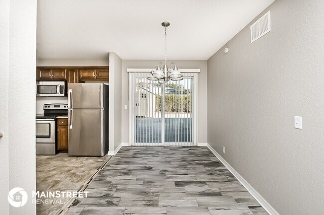 Foto del edificio - 801 75th St N