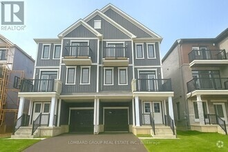 Building Photo - 78 Norwich Cres