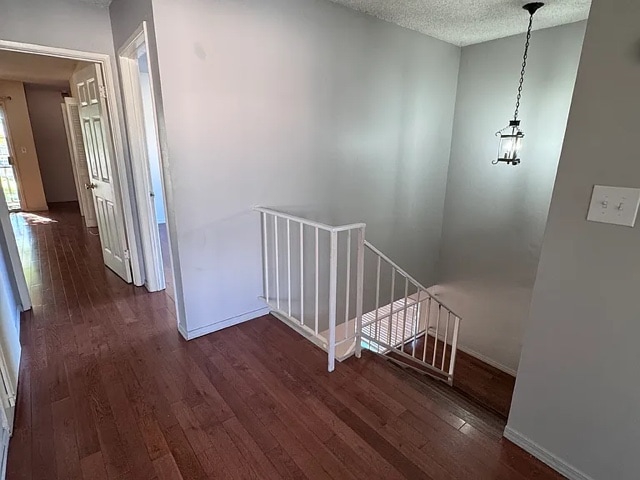 Foto del edificio - 8111 Canby Ave