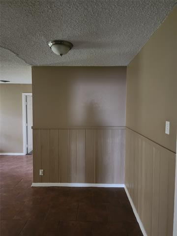 Building Photo - 6404 Martha Ln