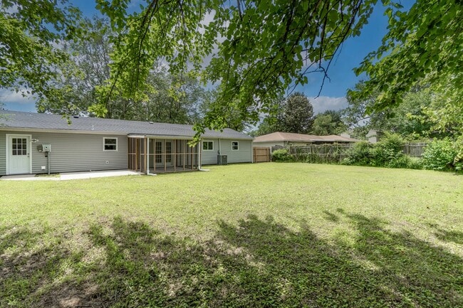 Foto del edificio - 2916 Knight Rd