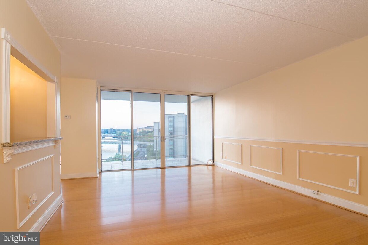 Foto principal - 2301 Cherry St