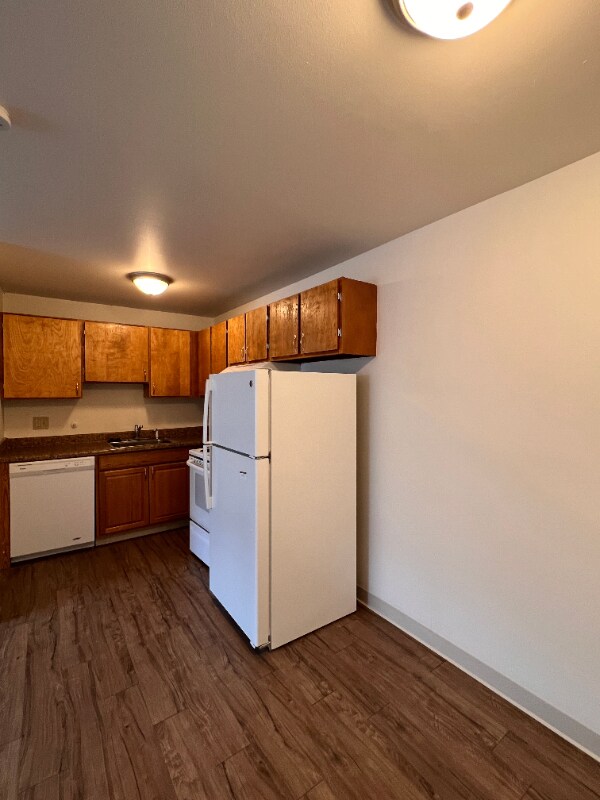 Foto del edificio - 3033 NE 140th St