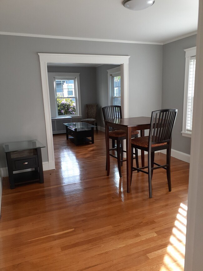 Foto del edificio - 32 Concord Ave