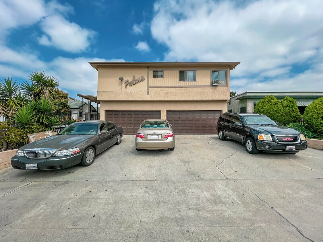 Primary Photo - 1069 Browning Blvd