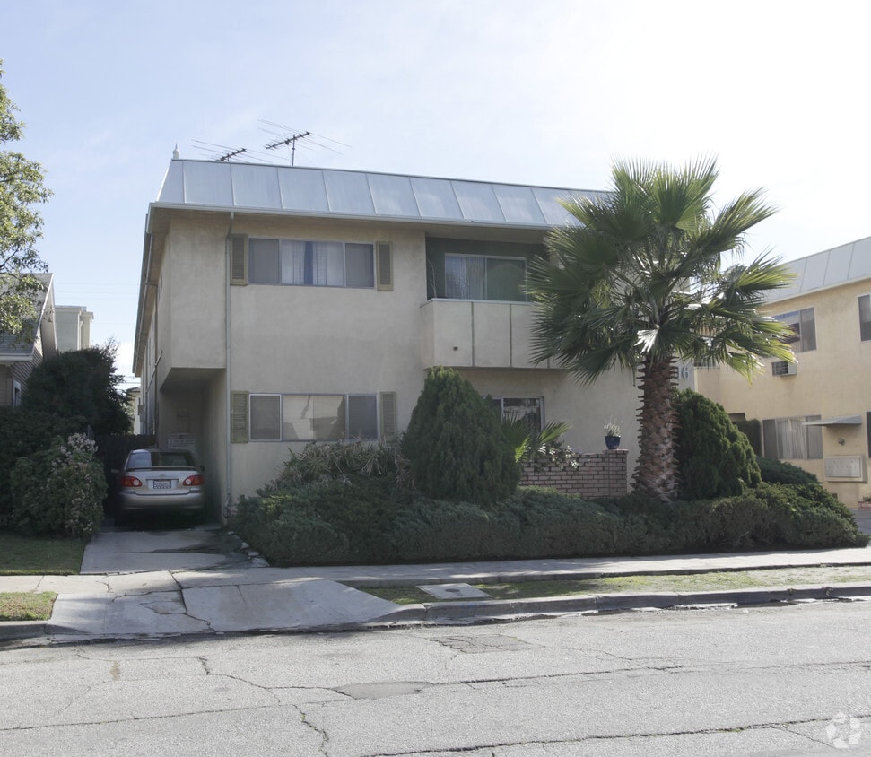 Primary Photo - 1016 N Hudson Ave