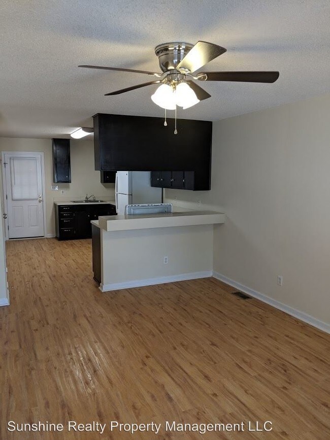 Foto del edificio - 208 College St