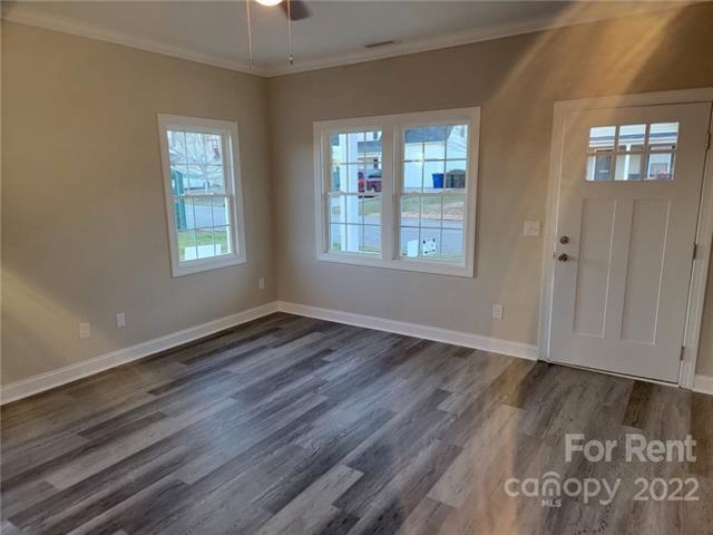 Foto del edificio - 3941 Newhall Dr NW
