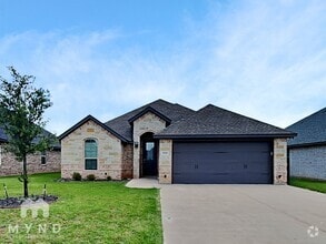 Building Photo - 3335 White Horse Dr