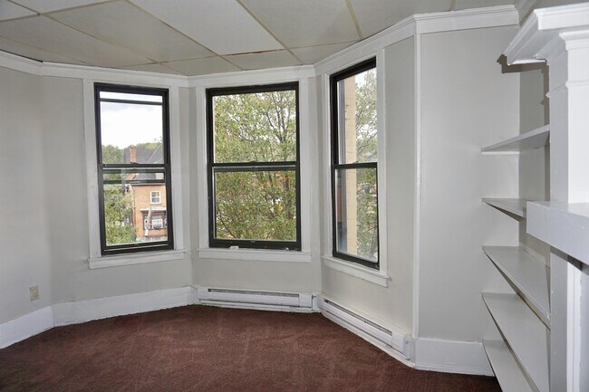 Building Photo - 5728 Baum Blvd