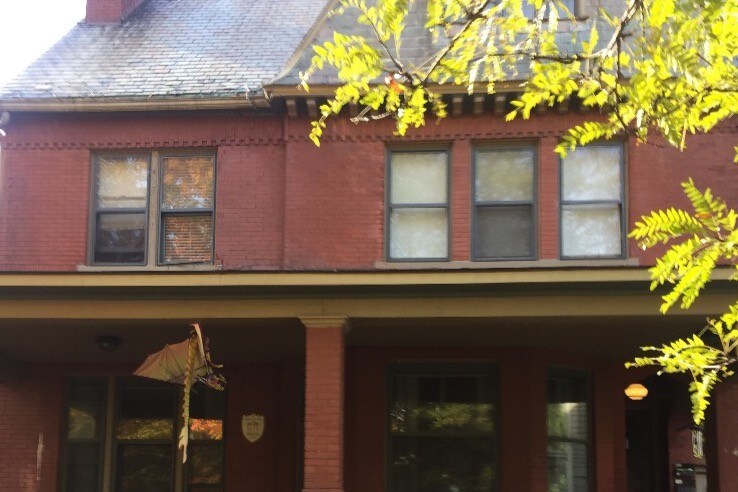 Primary Photo - 147 Prospect Ave NE