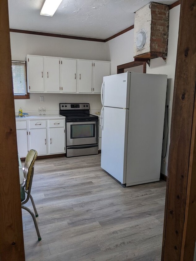 Building Photo - Cute One Bedroom Single Family Home in Oak Creek, CO