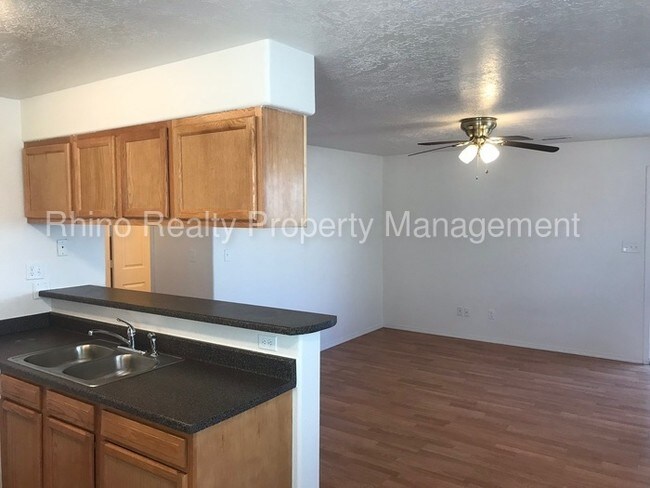 Building Photo - 532 Ortiz Dr NE