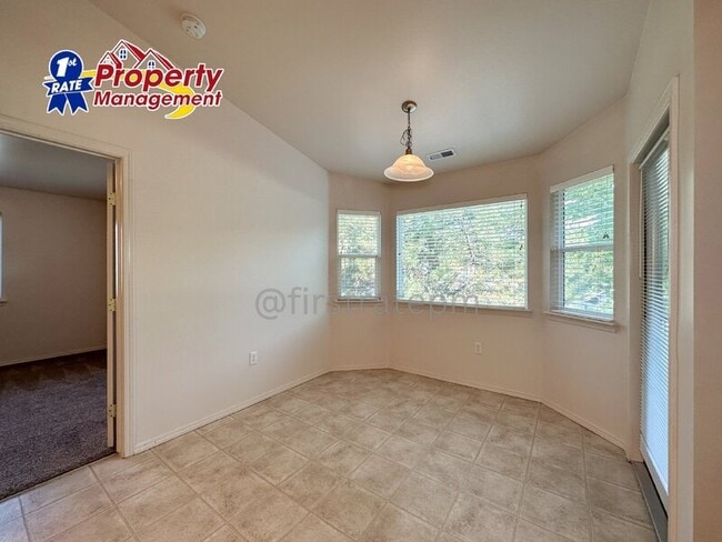 Building Photo - 4924 W Stoker Ln