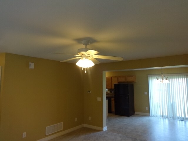 Foto del edificio - 8502 Flowering Cherry Dr