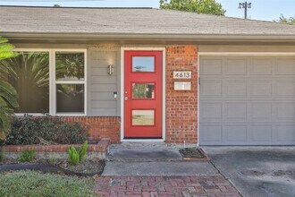 Building Photo - 4613 Libbey Dr