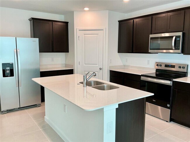 Building Photo - 3754 Benham Rise Rd