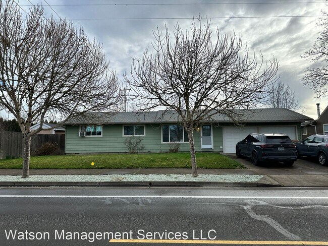 Foto del edificio - 3 br, 1.5 bath House - 2815 Marion St. SE