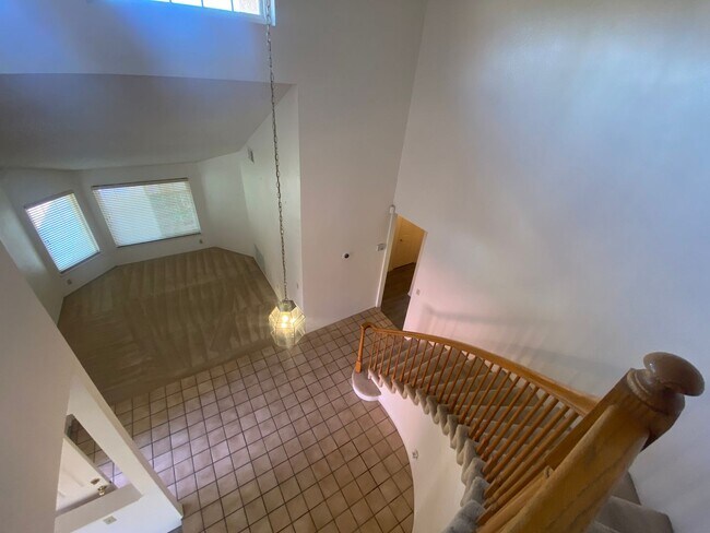 Foto del edificio - Large 4 bedroom