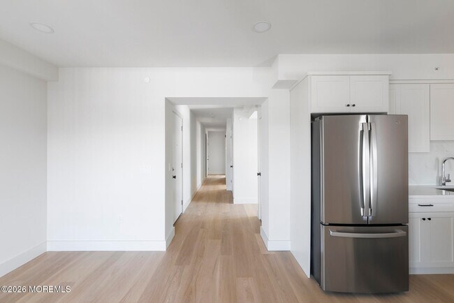 Foto del edificio - 9 Wharf Ave
