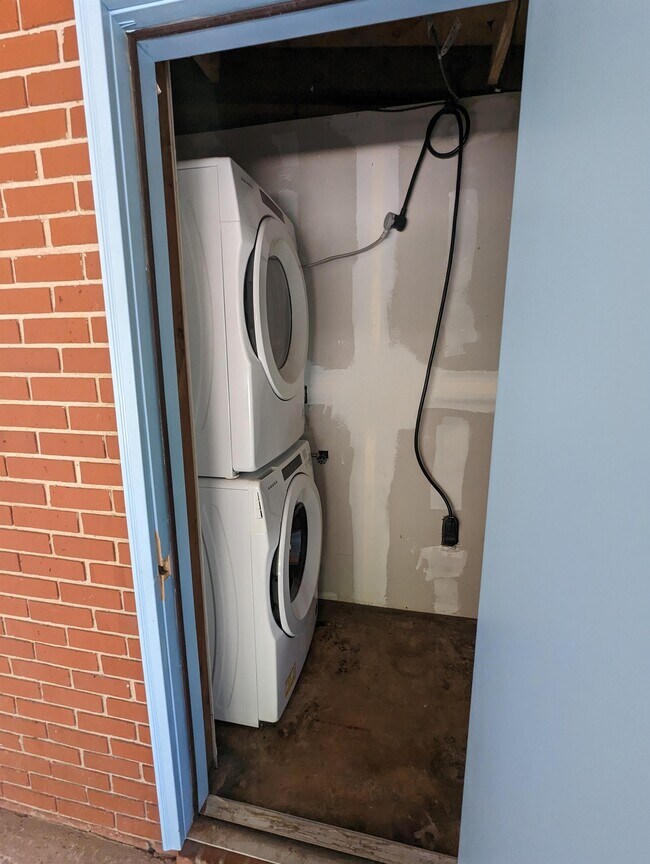 Foto del edificio - 2707 W Tharpe St