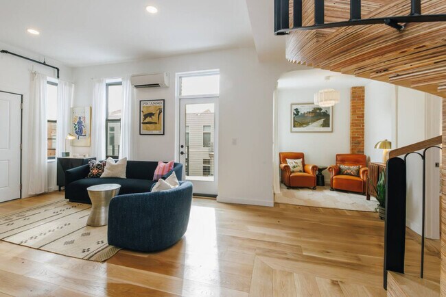 Foto del edificio - 1508 Pleasant St