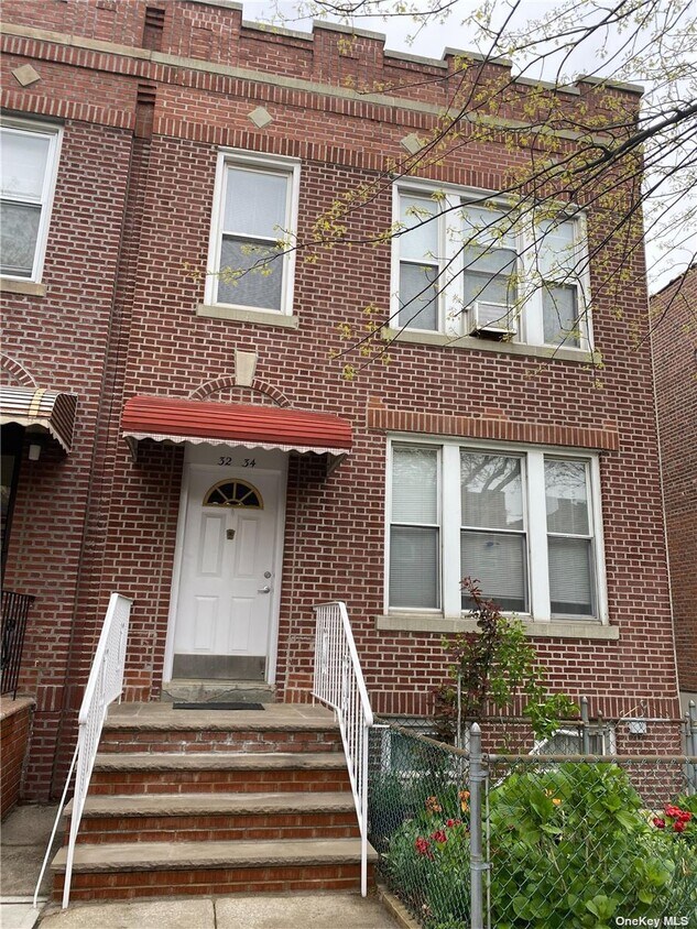 Primary Photo - 32-34-34 45th St