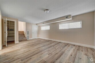 Building Photo - 6121 Edgewood Cir