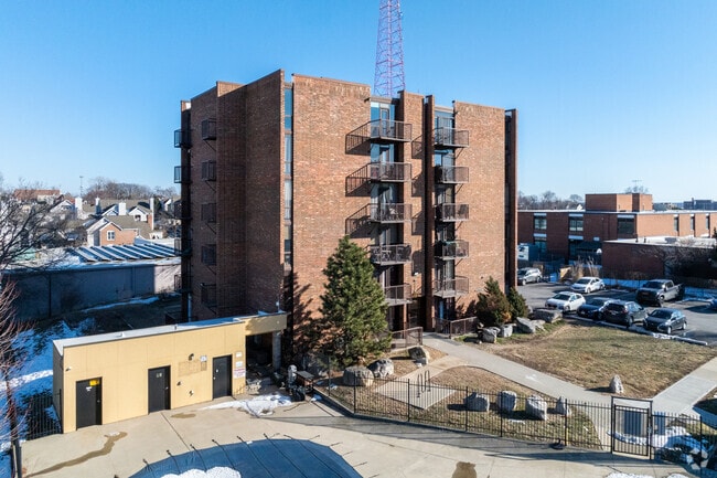 Building Photo - 2933 Baltimore Ave
