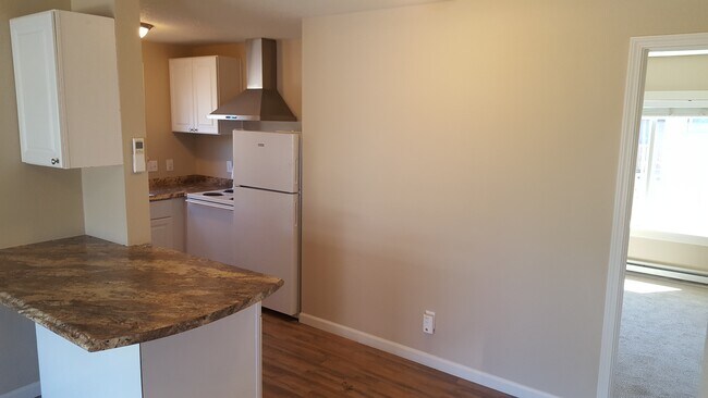 Foto del edificio - 1901 Douglas St