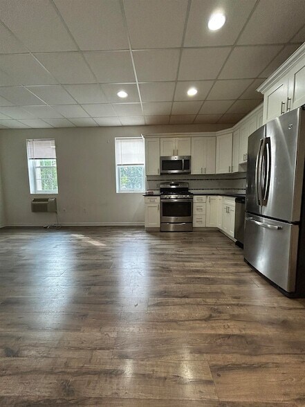 Foto del edificio - 61 Kansas St