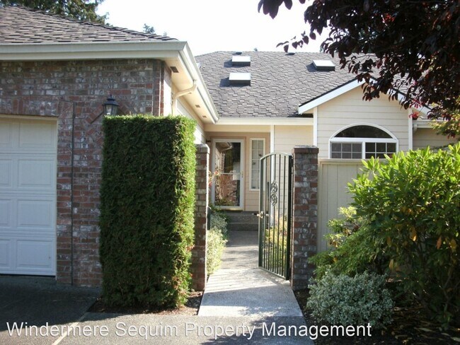 Foto del edificio - 2 br, 2 bath House - 201 Foursome