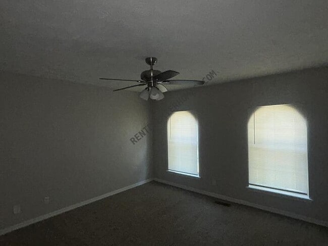 Building Photo - 228 N Choctaw Ave